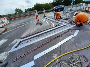 Wymiana dylatacji wiaduktu w ciągu al. Armii Krajowej